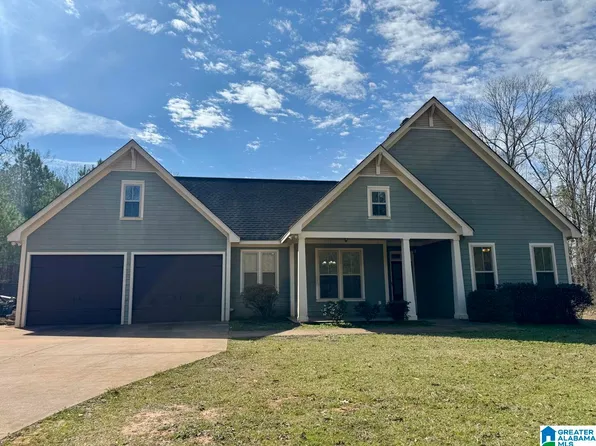 195 Carriage Ln, Woodstock, AL 35188