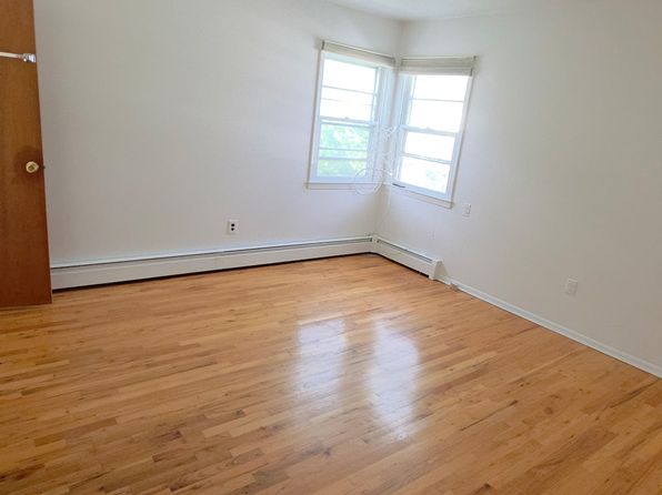33 1st Ave Floor 2