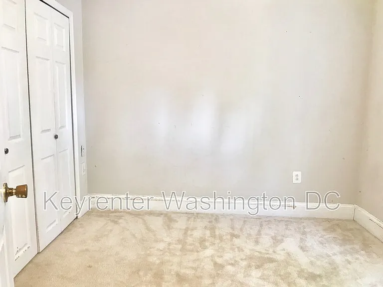 1700 W Virginia Ave NE #3 — Photo 8