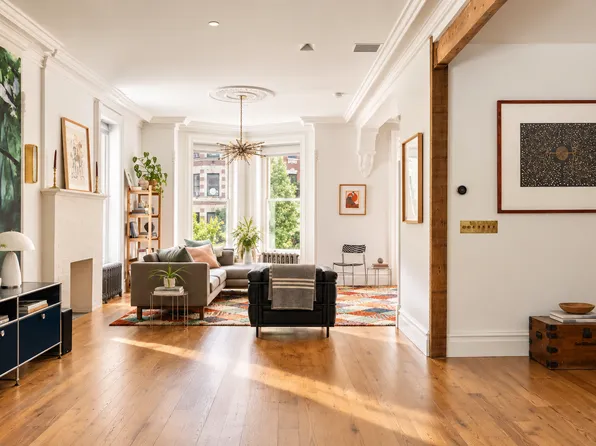 388 Washington Avenue image 1 of 16