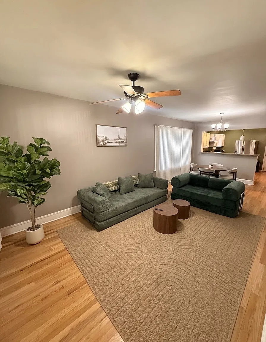 2 bed, $2,500 — Photo 3