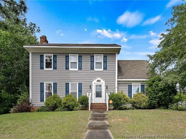 553 Bay Shore Dr, Fayetteville, NC 28311