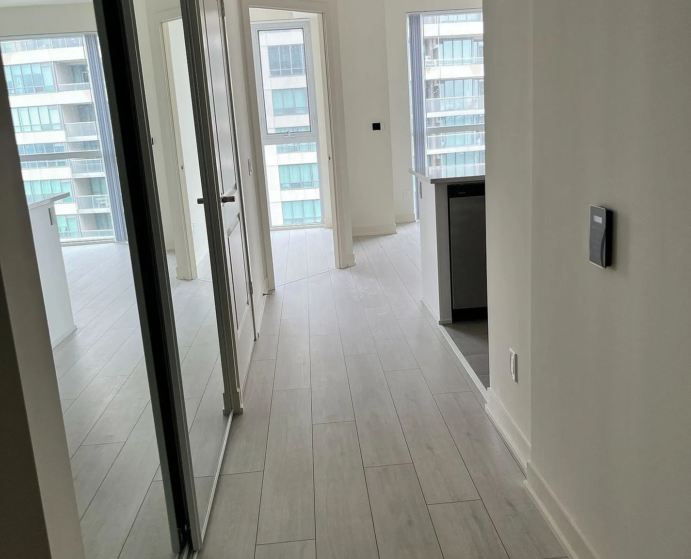 3 bed, $3,900 — Photo 3