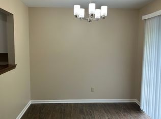 7005 N Montrose Ave, Kansas City, MO 64151