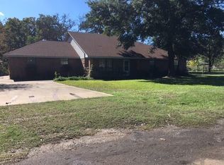 205 Oregon St, Van, TX 75790