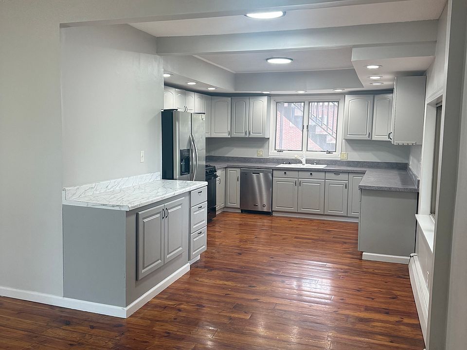 1st image of 331 Newton St #A