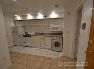 7 Wiget St #1, Boston, MA 02113