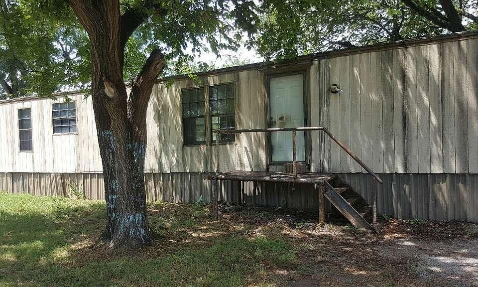 1st image of 107 Kinslow Dr