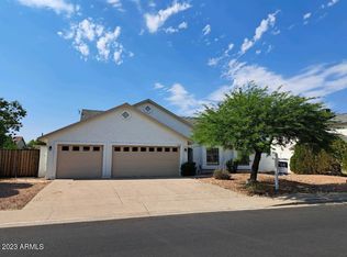 2910 E Lockwood St, Mesa, AZ 85213