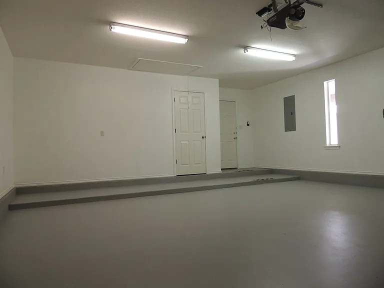 2913 Sunburst Dr — Photo 30