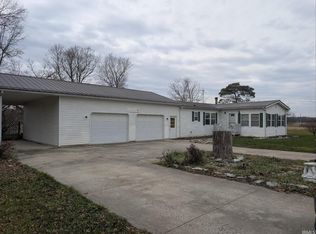 202 Summer St, Butler, IN 46721