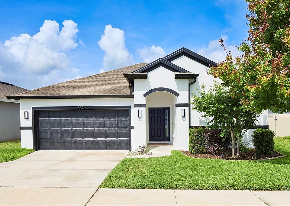 1st image of 832 CAMBRIDGE DRIVE