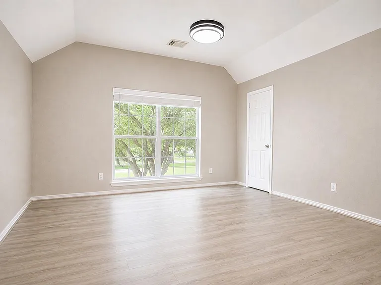 3906 Lakeridge Canyon Dr — Photo 21