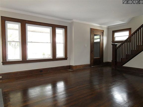 3rd image of 3485 Carrmunn Ave