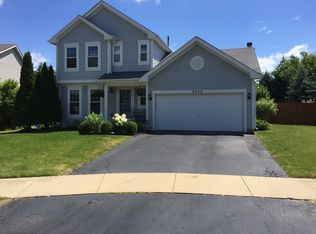 2052 Schumacher Ln, Naperville, IL