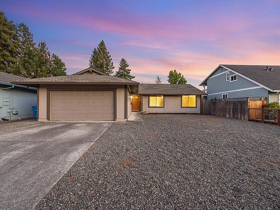 2nd image of 818 Lilac Way