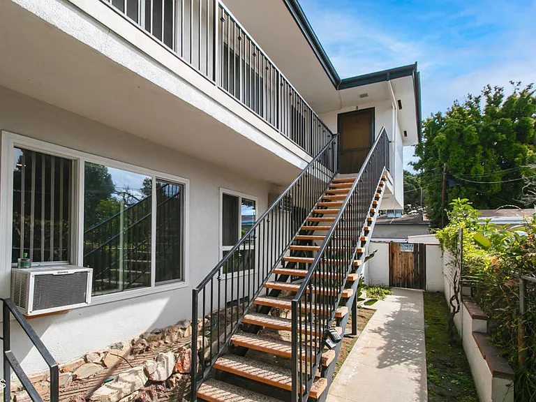 1736 N Normandie Ave #6 — Photo 15