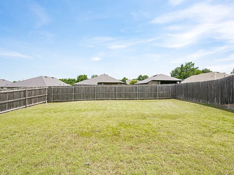4323 W Country Club Dr — Photo 20