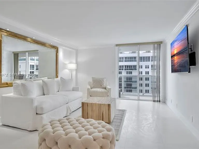 2401 Collins Ave #1805 — Photo 1
