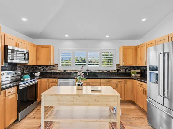 77-246 Hoomohala Rd, Kailua Kona, HI 96740