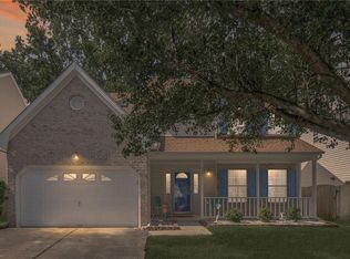527 Windward Dr, Chesapeake, VA 23320