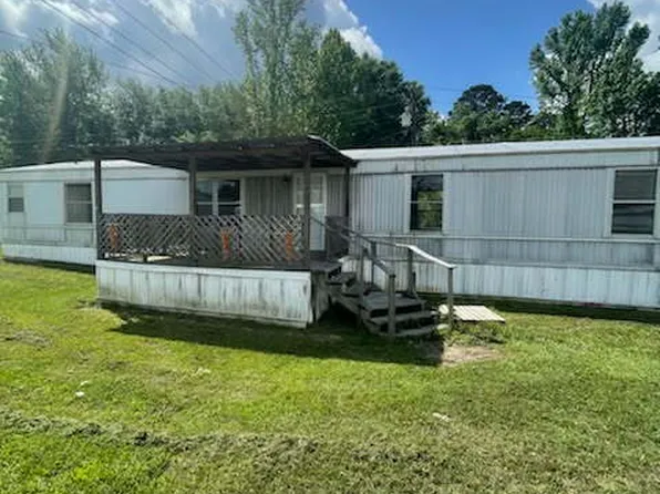 136 Pelt Ln, Leesville, LA 71446