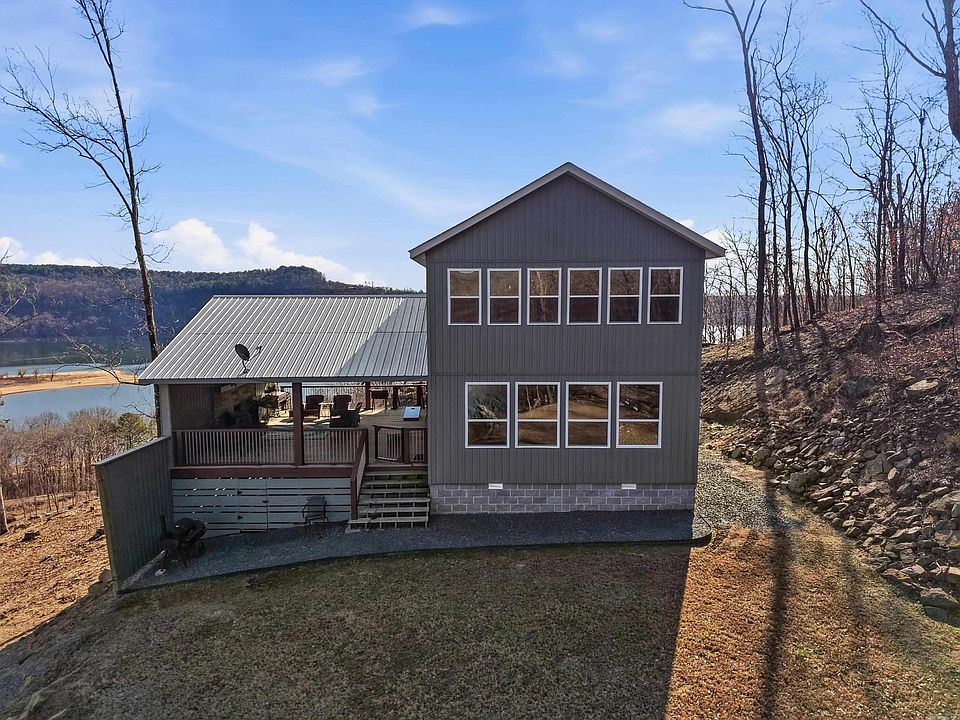 13th image of this home