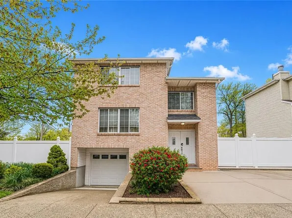 68 Eltingville Blvd, Staten Island, NY 10312