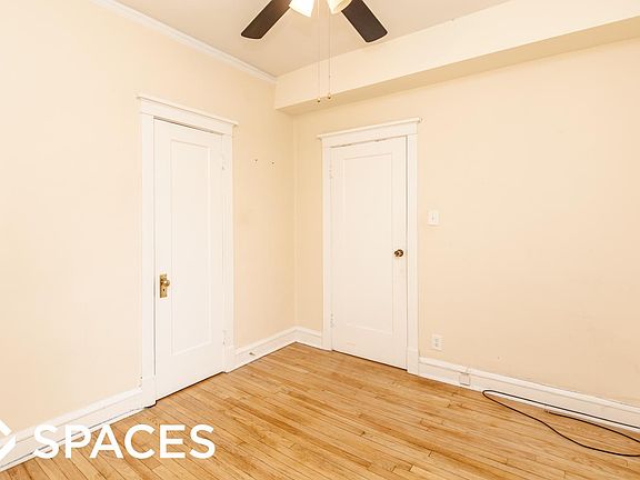 3rd image of 3056 N Greenview Ave #_3