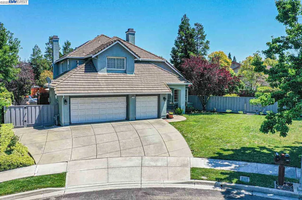 766 Forester Ct photo 1