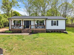 98 Stella Ave, Greenville, SC 29609