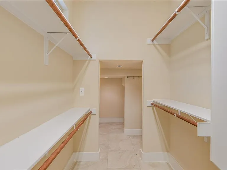 10908 Railway Ln #76 — Photo 12