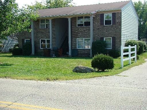 2nd image of 1459 E Market St APT D