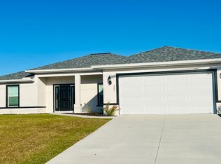 307 NW 33rd Ter, Cape Coral, FL 33993