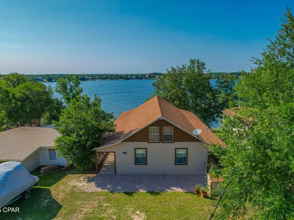 4271 Crystal Lake Dr, Chipley, FL 32428