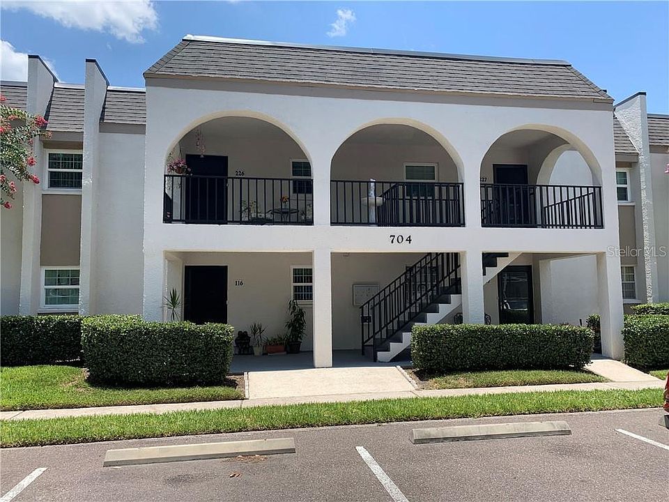 1st image of 704 Oakgrove Dr APT 226D