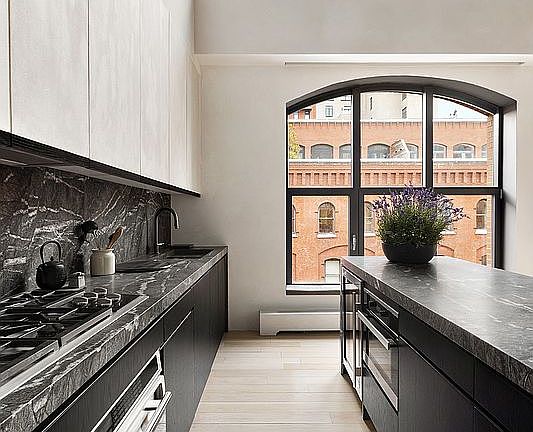4th image of 415 Washington St APT 5A