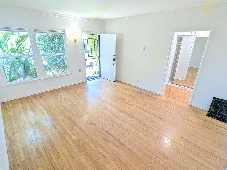 2400 Grandview Ave — Photo 6