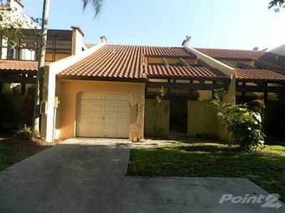 9837 Costa Del Sol Blvd #D-104, Doral, FL, 33178