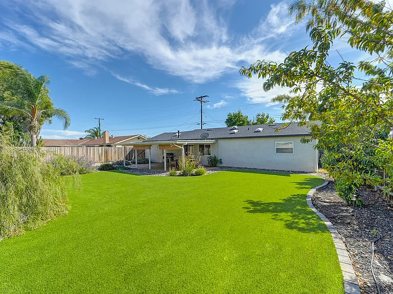 9524 Galston Dr — Photo 20