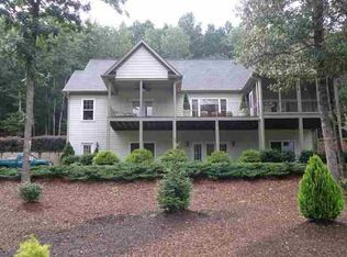 110 Talons Point Rd, Seneca, SC 29672