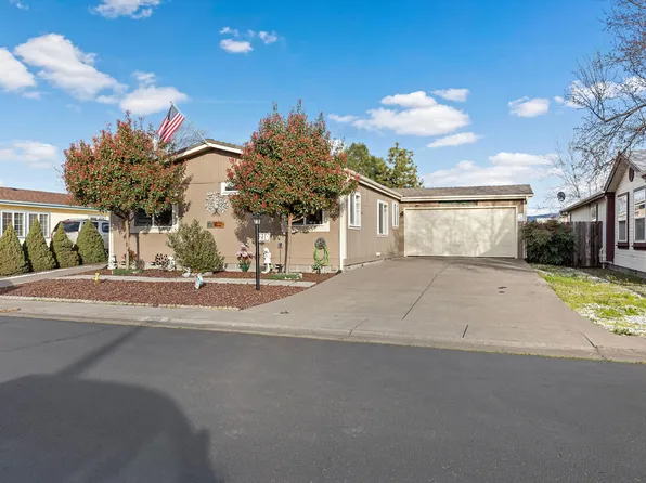 555 Freeman Rd Unit 210, Central Point, OR 97502