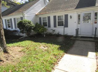22 Rossmoor Dr #C, Monroe Township, NJ 08831