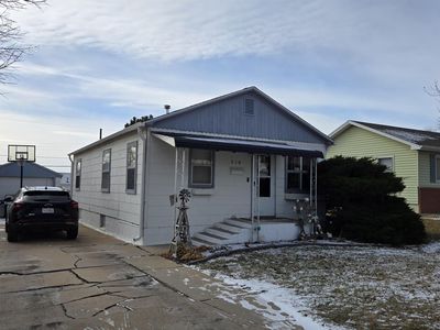 218 W 33rd St, Kearney, NE, 68845
