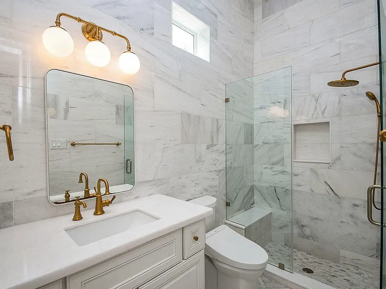 422 Mignon Ln — Photo 16