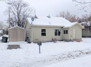 1203 9th St, La Grande, OR 97850