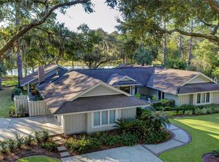 42 N Calibogue Cay Rd, Hilton Head Island, SC 29928