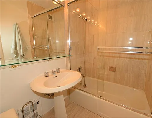 Sold by Michel Madie Real Estate Services | media 5