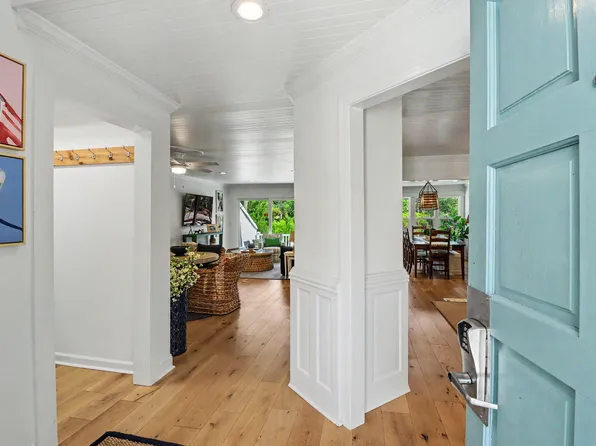 35 Back Ct, Isle Of Palms, SC 29451