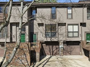 105 Laurel Ct, Pittsburgh, PA